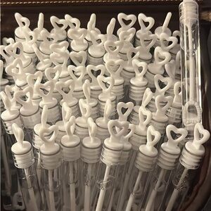 Heart-Shaped White Bubble Wands